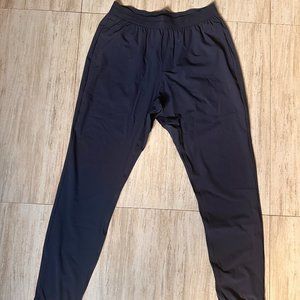 Gymshark Men's Studio Joggers, Dark Blue/Navy, Medium